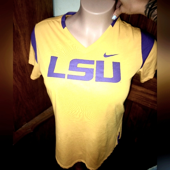 Women's Nike LSUShirt - Picture 1 of 3